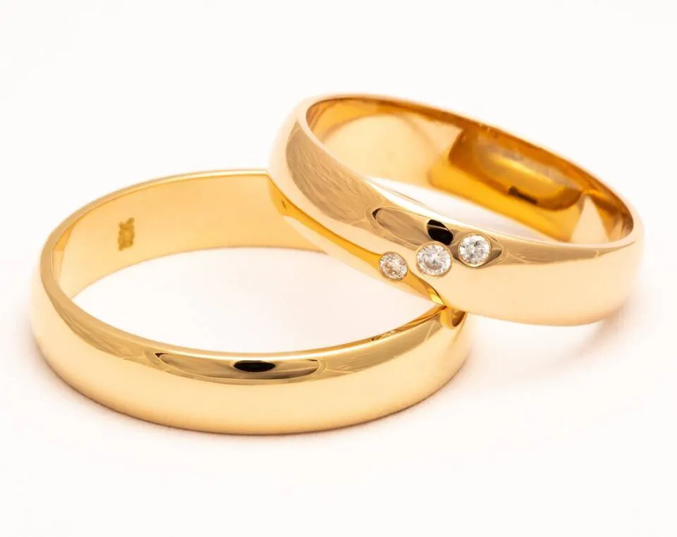 anillos de oro economicos