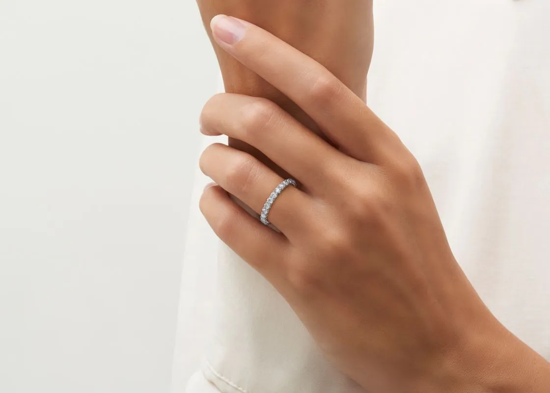 Anillo de Compromiso Kinia — Joyería Cáceres