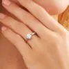 Anillo de Compromiso Contorno — Joyería Cáceres