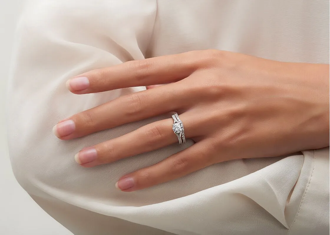 Anillo de Compromiso Valentine — Joyería Cáceres