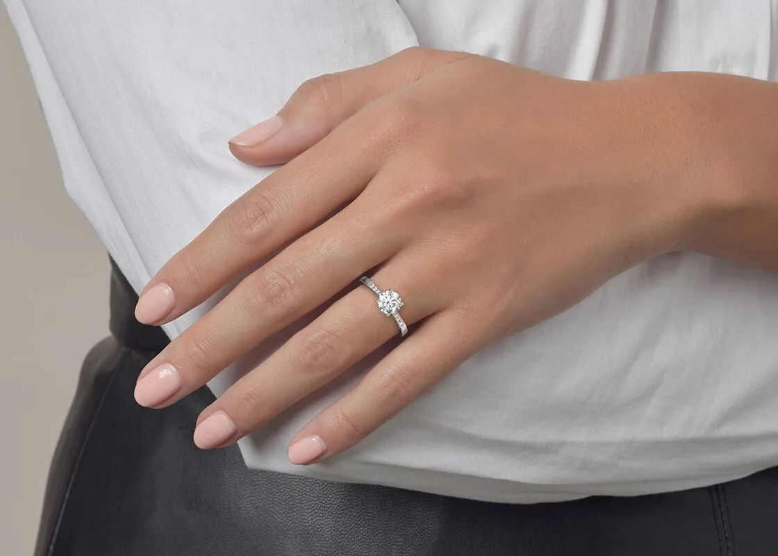 Anillo de Compromiso Delicadeza Vintage — Joyería Cáceres