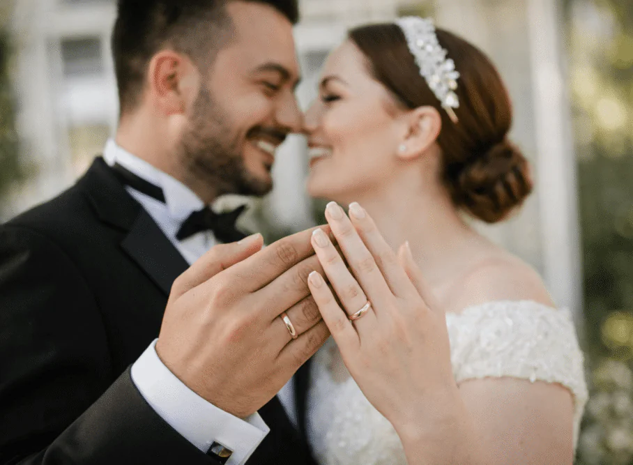 Anillos de matrimonio en oro 18k &mdash; Joyer&iacute;a C&aacute;ceres