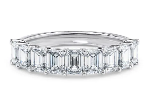Anillo de Compromiso Regent Talla Esmeralda