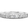 Anillo de Compromiso Riviera en oro blanco 18k — Joyería Cáceres